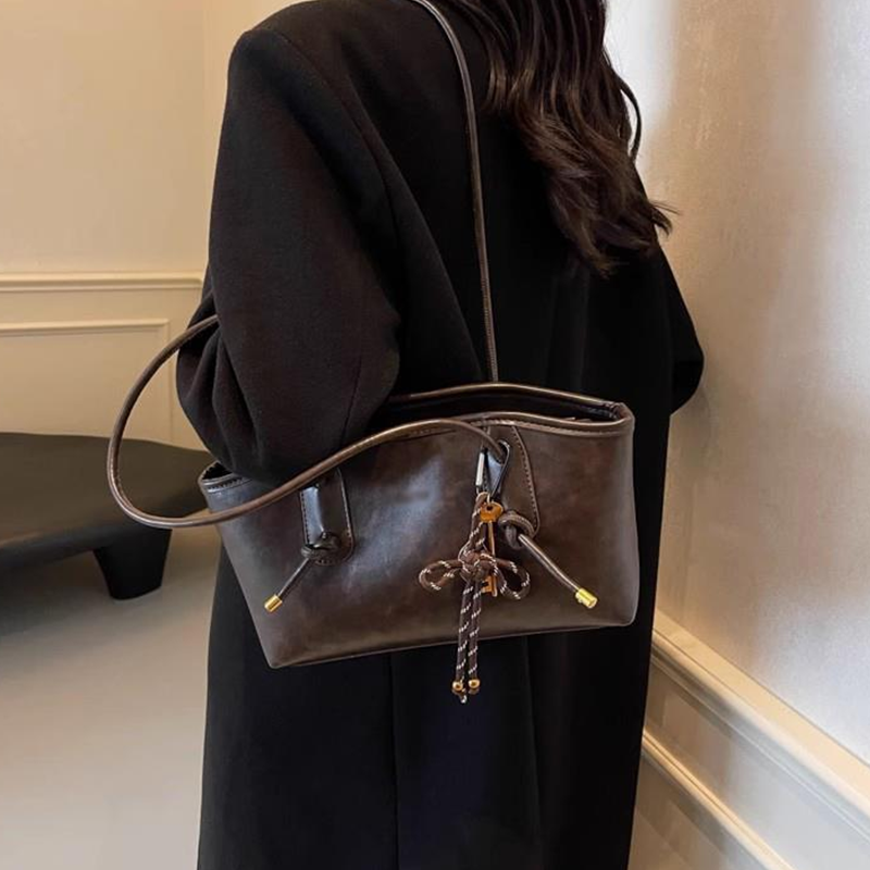Bolso de Cuero Chic - Colección 2026